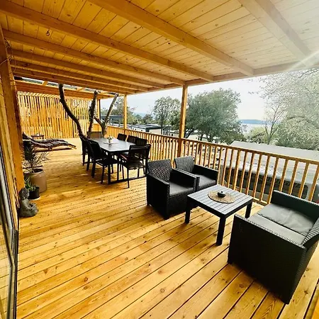 Family Grand De Luxe Mobilhome בית נופש *
