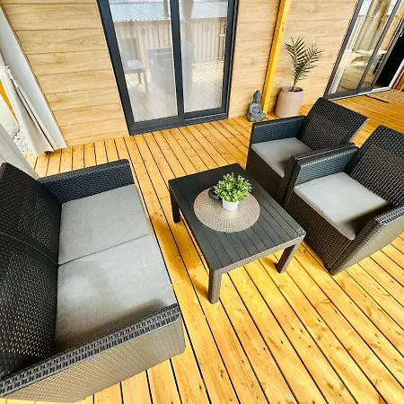 Family Grand De Luxe Mobilhome סלצה