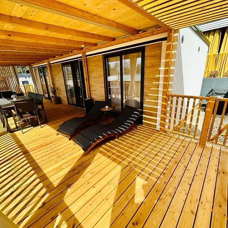 Family Grand De Luxe Mobilhome * סלצה