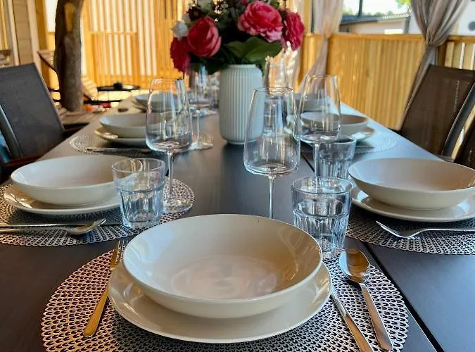 Nyaraló Family Grand De Luxe Mobilhome Selce