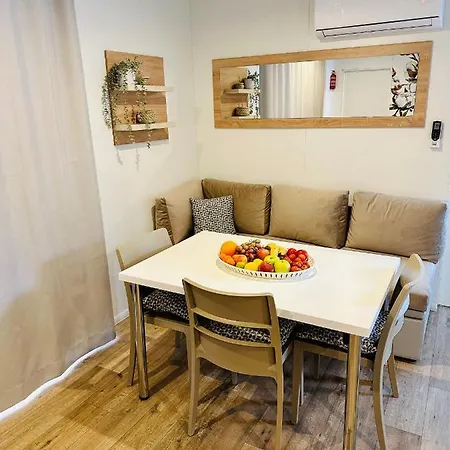 Family Grand De Luxe Mobilhome Feriehus Selce