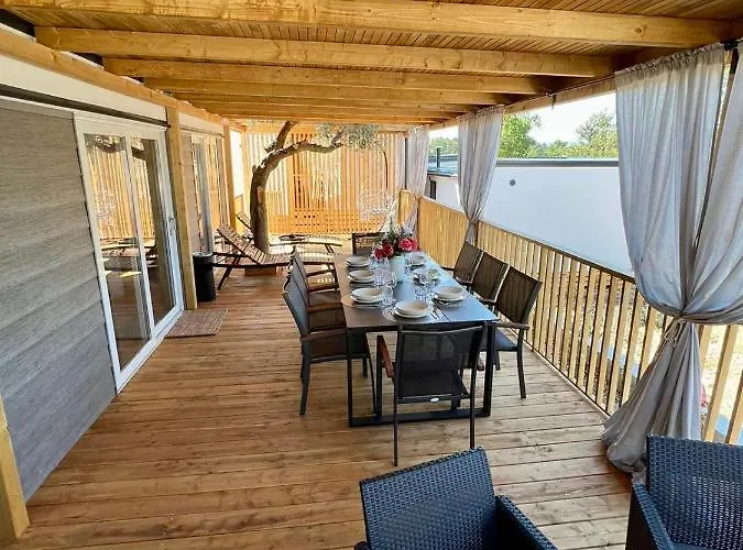 Family Grand De Luxe Mobilhome Case de vacanță *